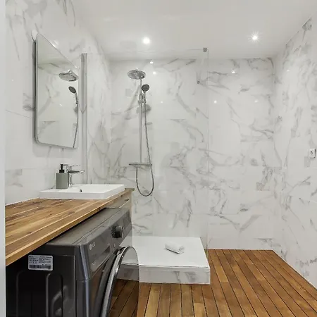 Champs-elysees & Trocadero - Cityapartmentstay *